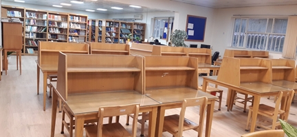 کتابخانه داروسازی آماده خدمات دهی در ایام امتحانات